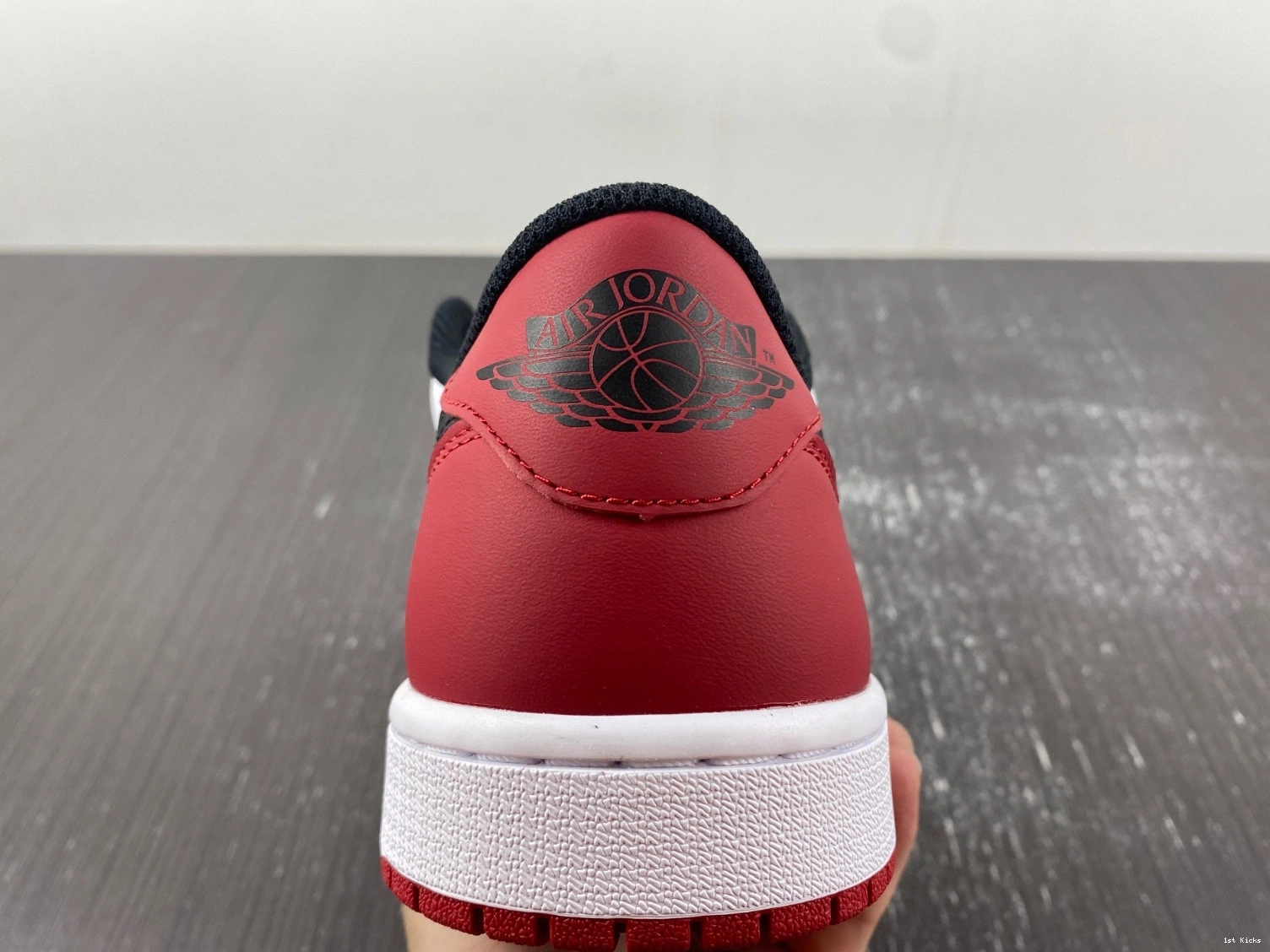 Jordan Toe - 1 Retro Low OG CZ0790-106 Black 0518